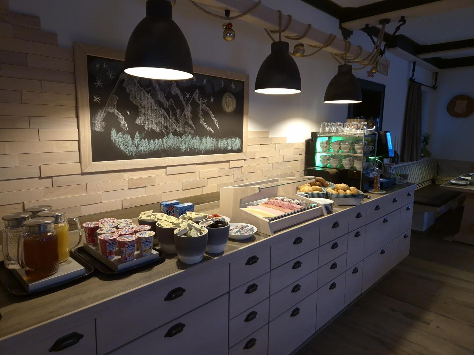 Gaestehaus Zum Steirischen Kuss Aich  Buitenkant foto