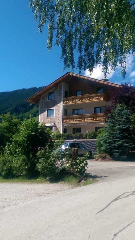 Gaestehaus Zum Steirischen Kuss Aich  Buitenkant foto