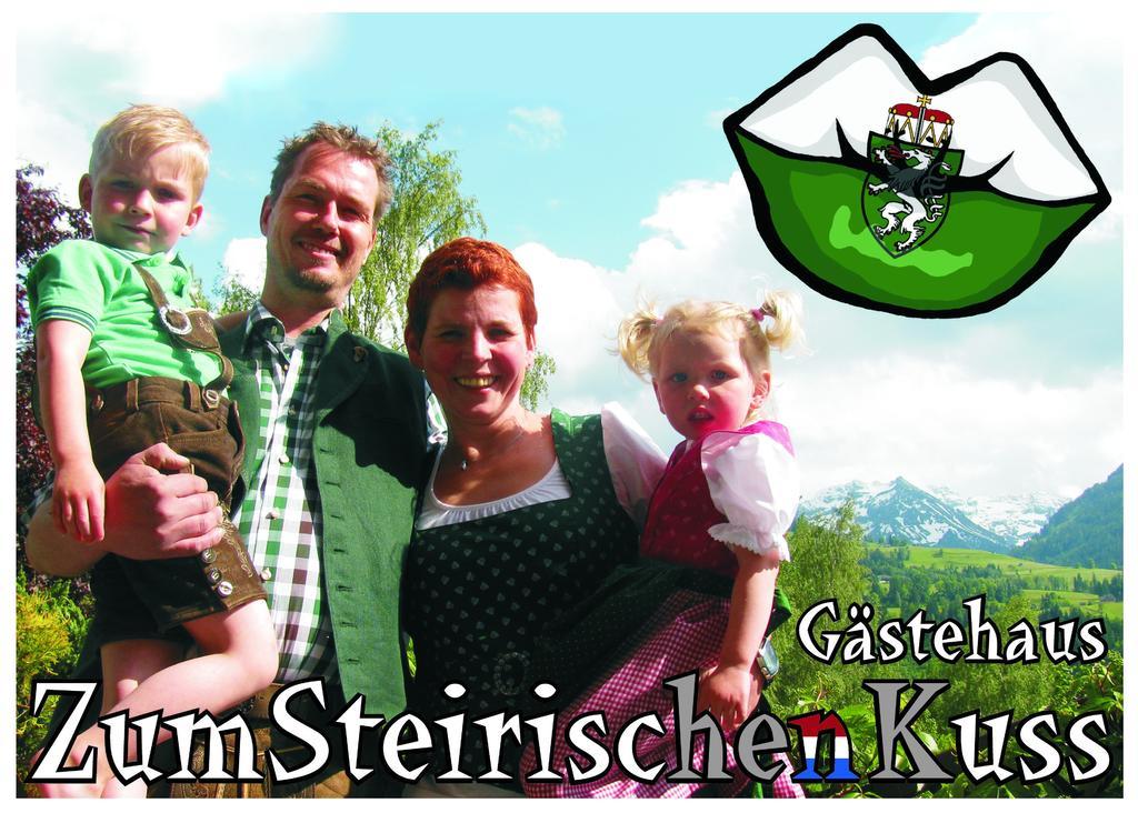 Gaestehaus Zum Steirischen Kuss Aich  Buitenkant foto